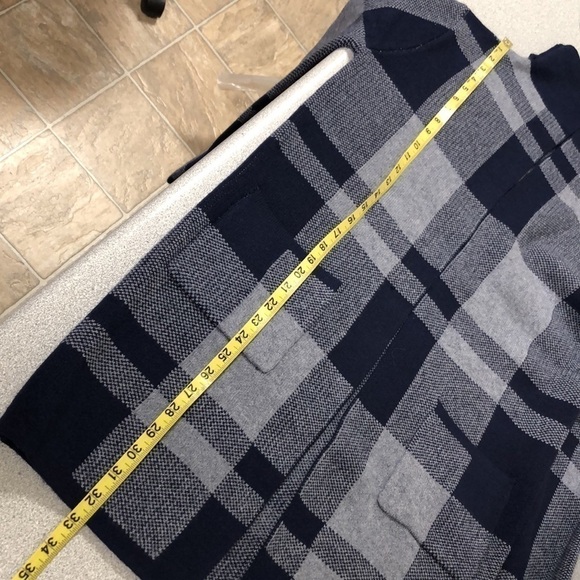 Papa Cardigan with Pockets - Picture 10 of 10